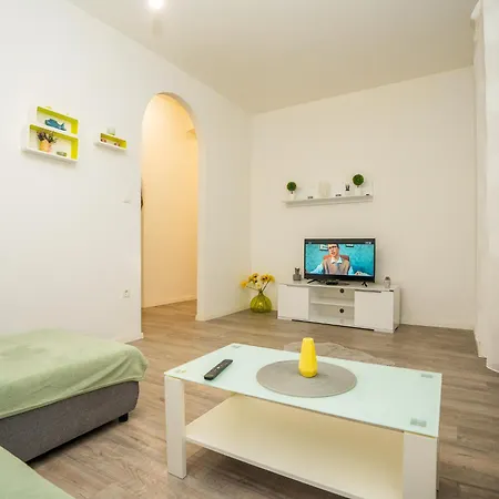 Apartments Lucija & Katia Rijeka Exterior photo